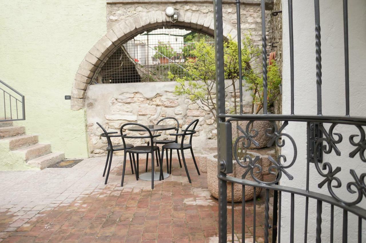 Casa Vacanze Da Alcide Arco Exterior foto